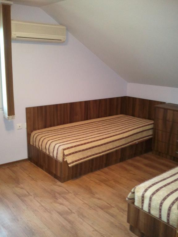 Vila Dva 3 Golden Sands Habitación foto